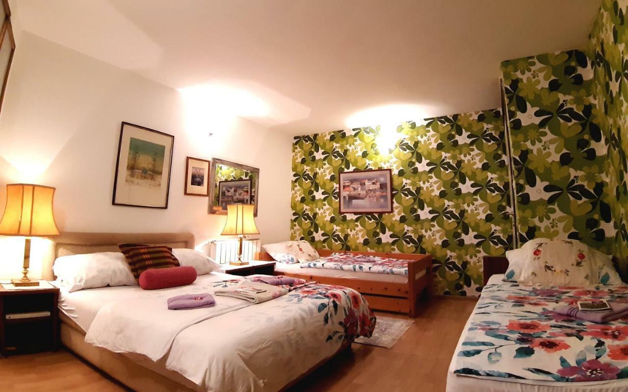 Hostel Pansion Lion Сараево Экстерьер фото