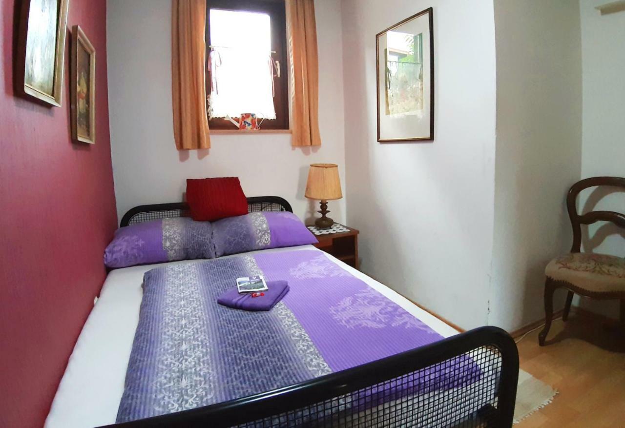 Hostel Pansion Lion Сараево Экстерьер фото