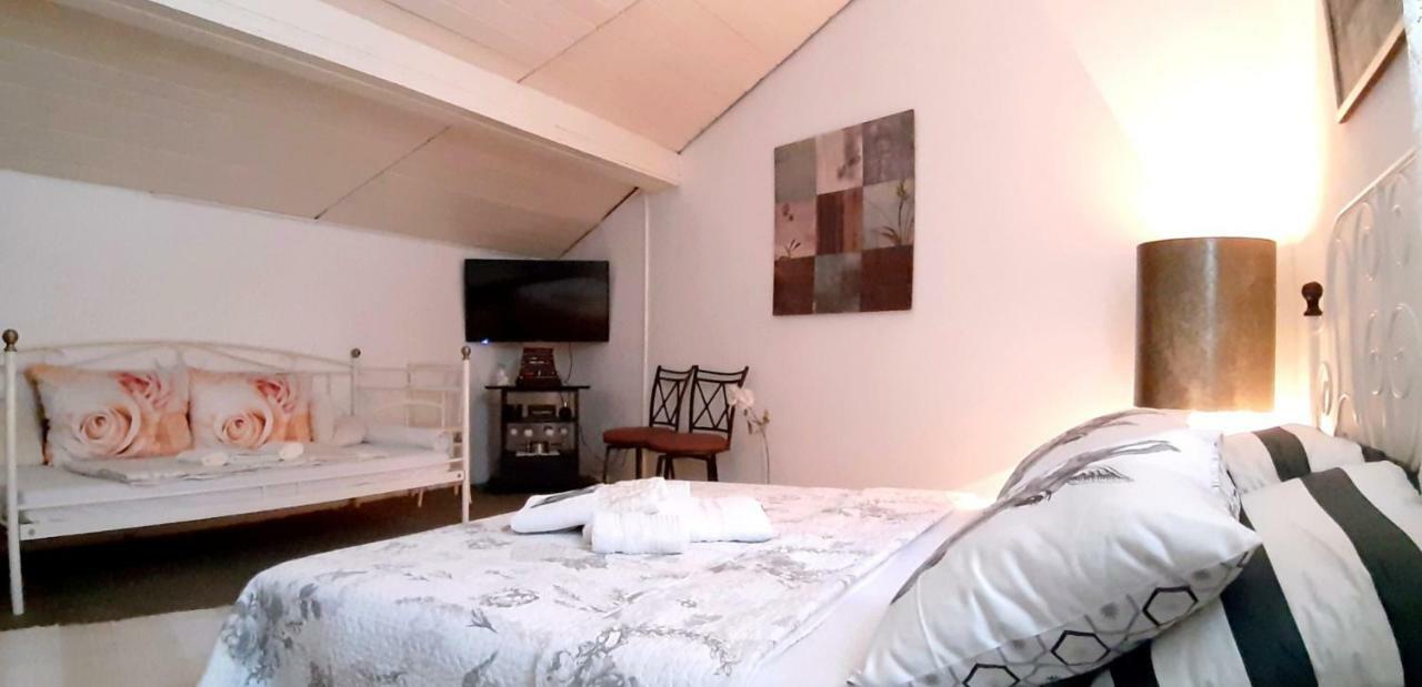 Hostel Pansion Lion Сараево Экстерьер фото